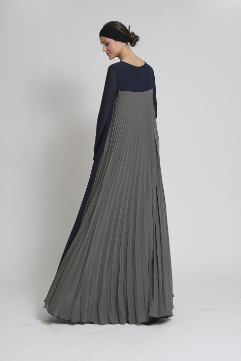 VESTIDO ESPALDA PLISADA AZUL MARINO