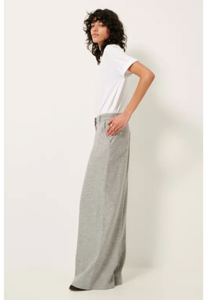 PANTALÓN GRIS ALPAGA