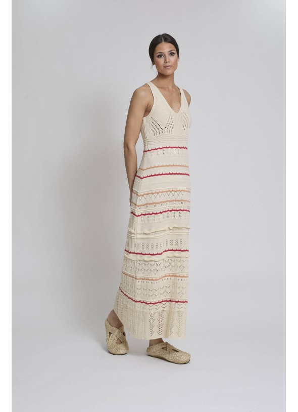 VESTIDO CRUDO CON BORDADOS