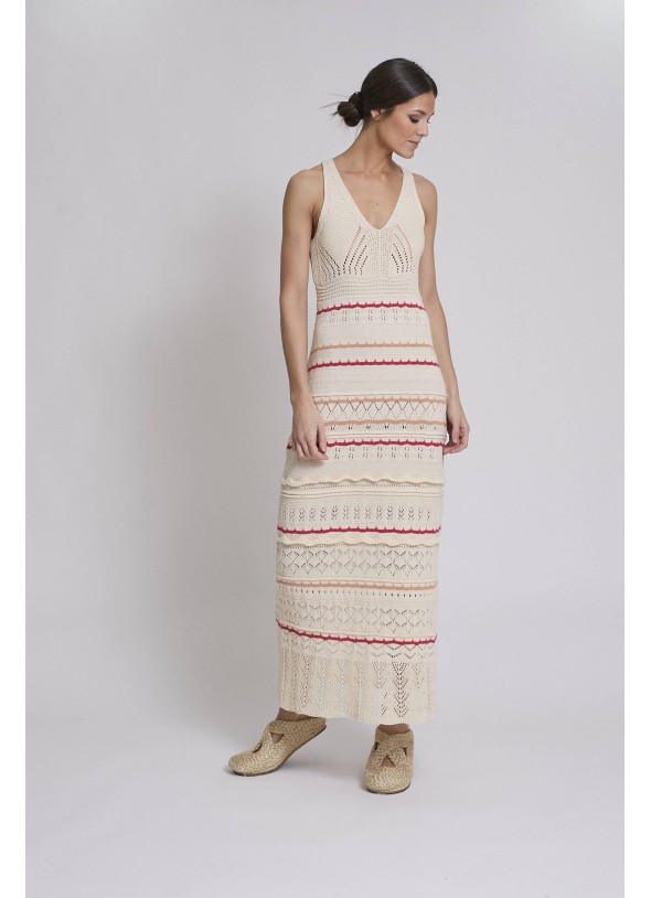 VESTIDO CRUDO CON BORDADOS