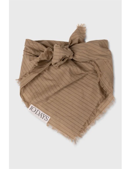 PAÑUELO RAYAS TIERRA