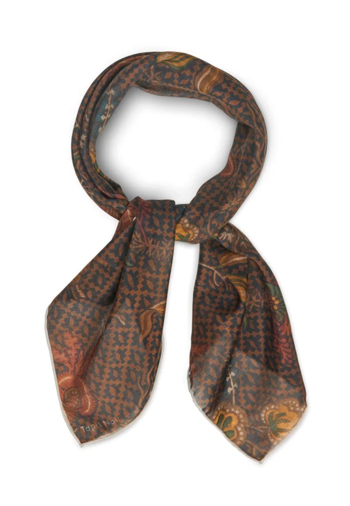 PAÑUELO DEMI MARRON