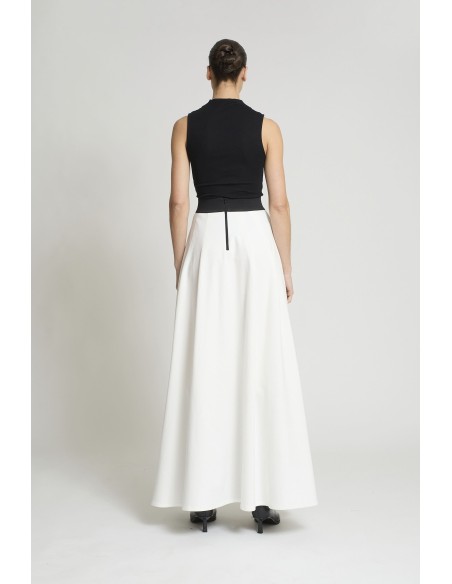 FALDA BLANCA CINTURA NEGRA