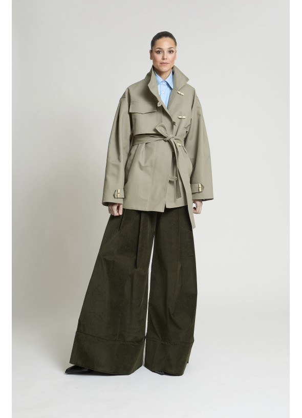 GABARDINA JAPONESA CORTA