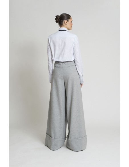 PANTALON ALEJANDRA GRIS