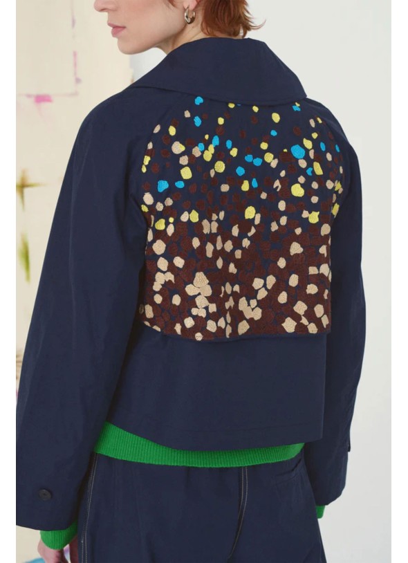 TRENCH CORTA COLOR NOCHE VOLVER