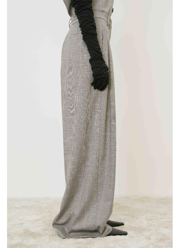 PANTALON BLANCO / NEGRO