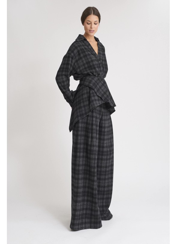 CAMISA GRIS OSCURA CUADROS