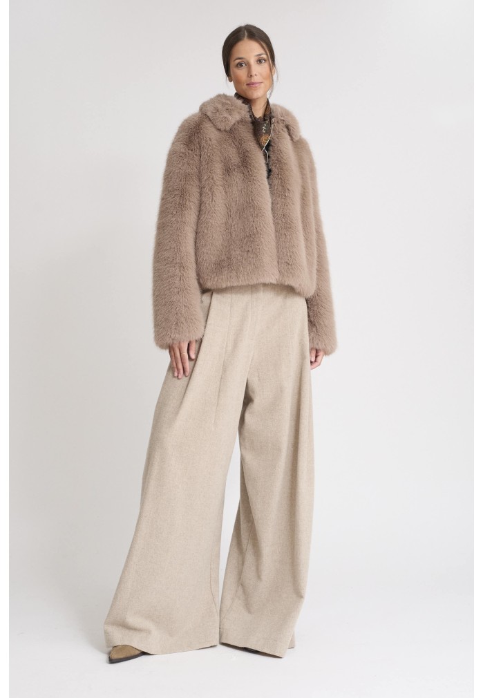 ABRIGO CORTO PIEL ECOLOGICO NATURAL