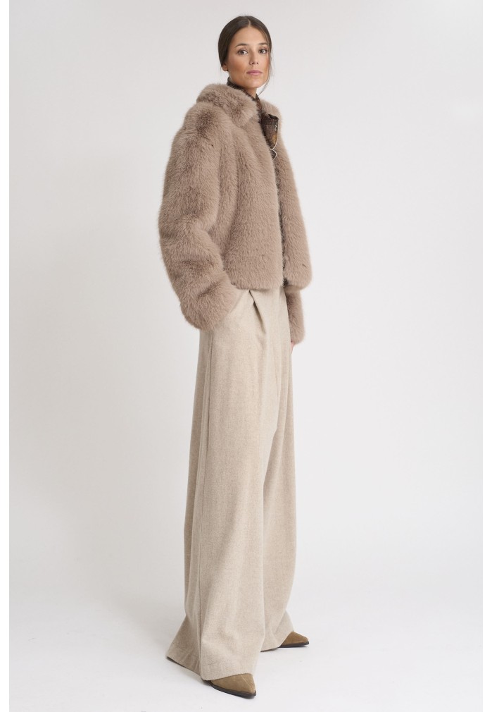 ABRIGO CORTO PIEL ECOLOGICO NATURAL 2