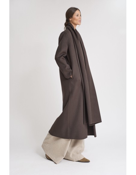 ABRIGO MARRON CUELLO