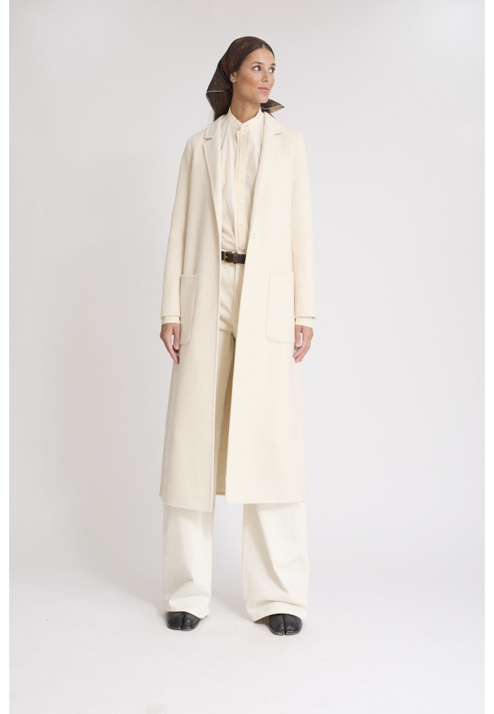 ABRIGO CLASICO CREMA 2