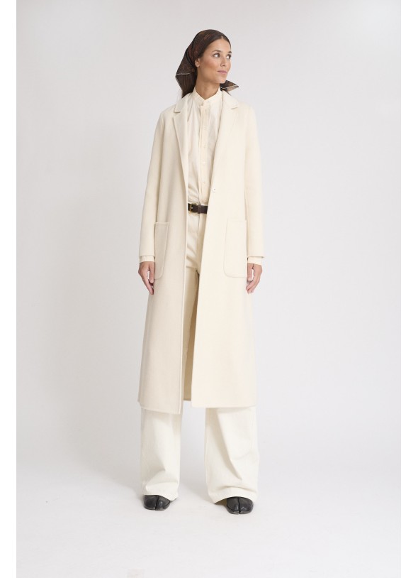 ABRIGO CLASICO CREMA
