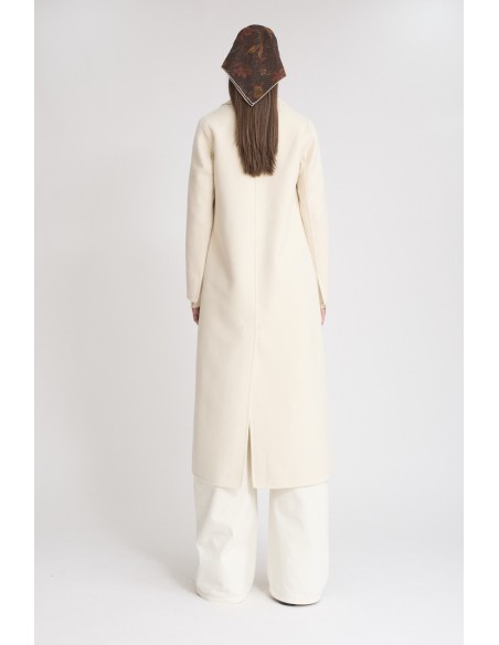 ABRIGO CLASICO CREMA