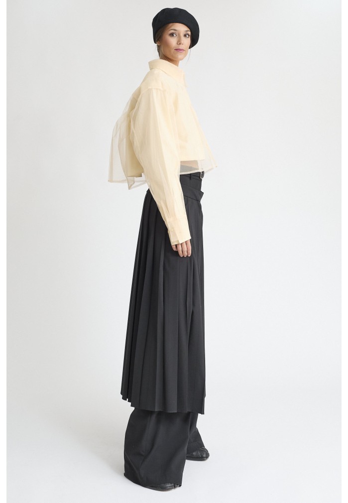 PANTALON CON SOBREFALDA NEGRO 2