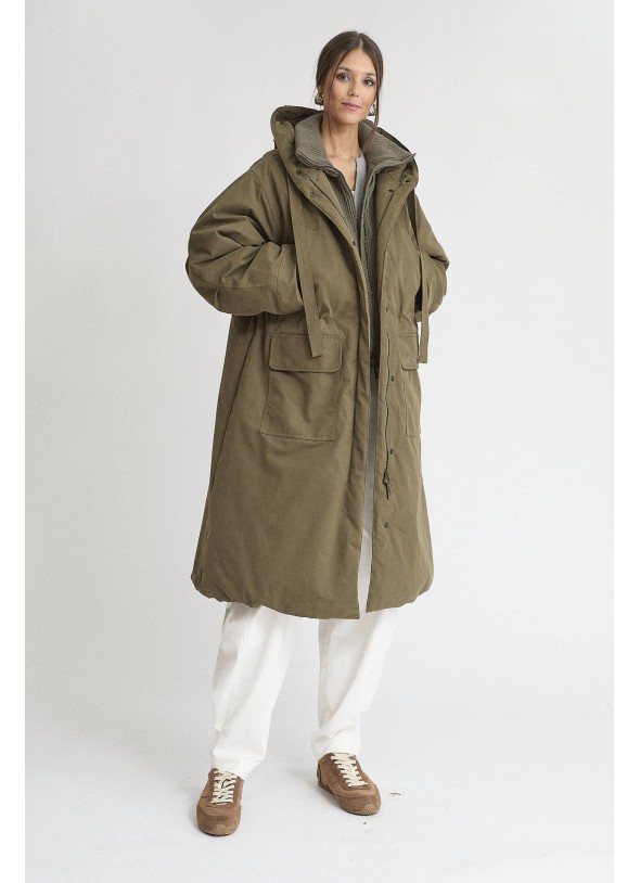 PARKA LARGA VERDE OLIVA