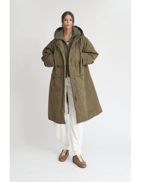 PARKA LARGA VERDE OLIVA
